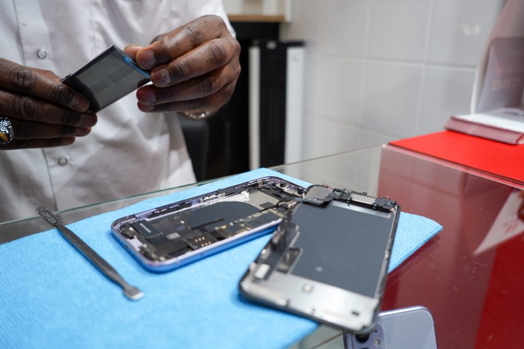 Vitre Confidentialité Protection Écran Apple Iphone 14 Plusc 5g Espion  Verre Trempé à Prix Carrefour
